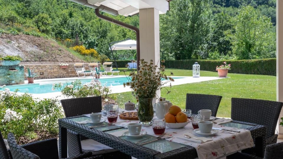 Heartbreaking Charming Villa in Chipieri - Marche Villa in Umbria