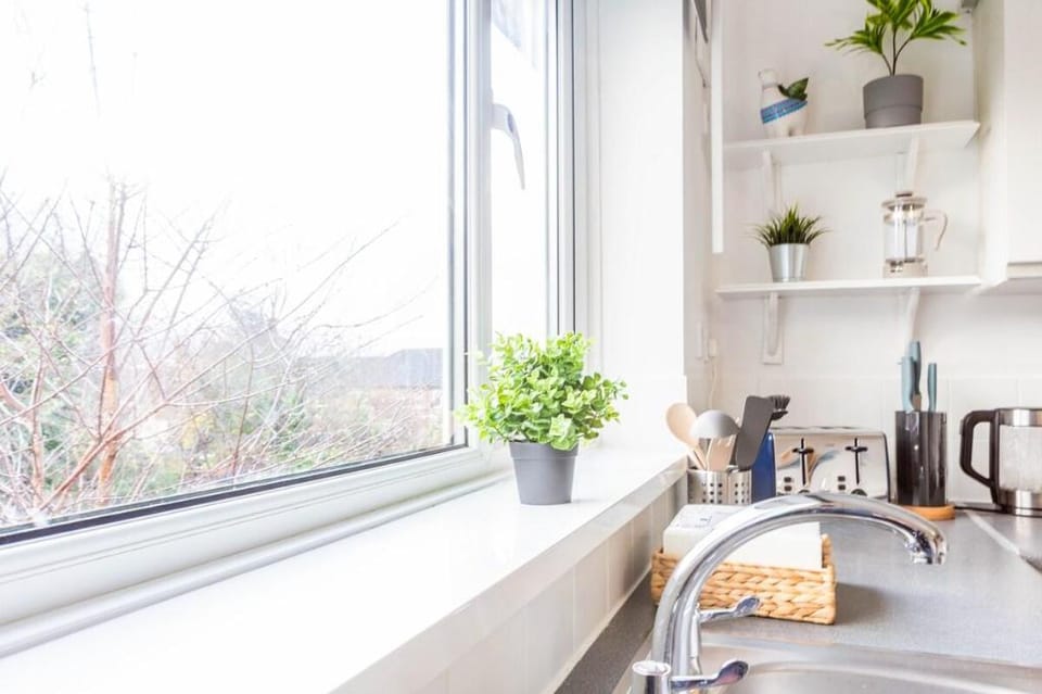 New Large 2 Bed Entire Apartment Near New Castle Vacation rental in Newcastle upon Tyne