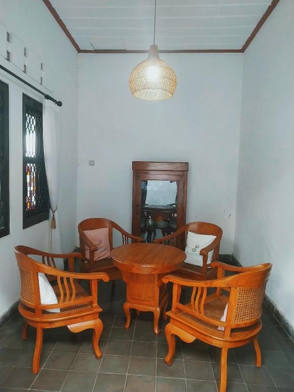 Second Home 6 Near Malioboro (10 Menit Jalan Kaki) Vacation rental in Yogyakarta