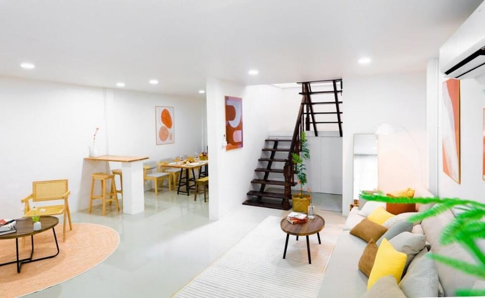 RR Bespoke Urban Villa/Downtown/JODD FAIRS Villa in Bangkok