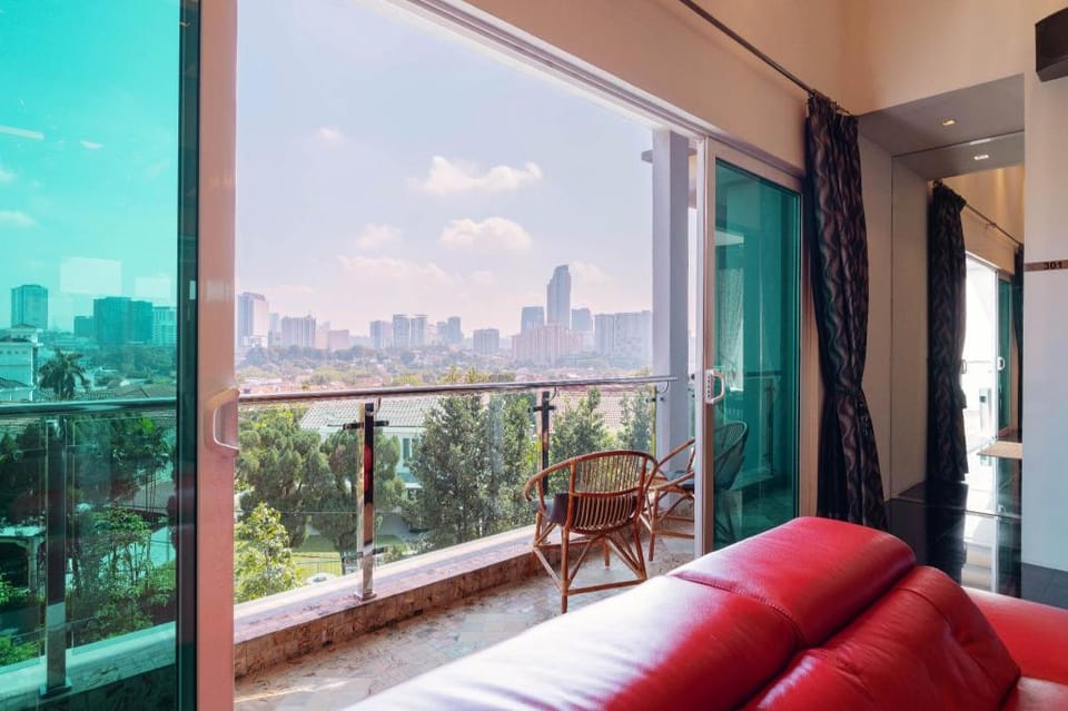 PJ 13BR8B 42Pax 25,000 sq.ft Pool Villa by Verano Villa in Federal Territory of Kuala Lumpur