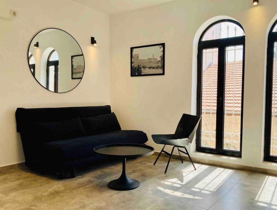 Lovely Private Duplex in Prime City Center Apartment in Jerusalem