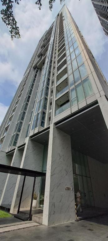 Nice apartment bts, 2 bedroom condo(H19) Apartment in Bangkok