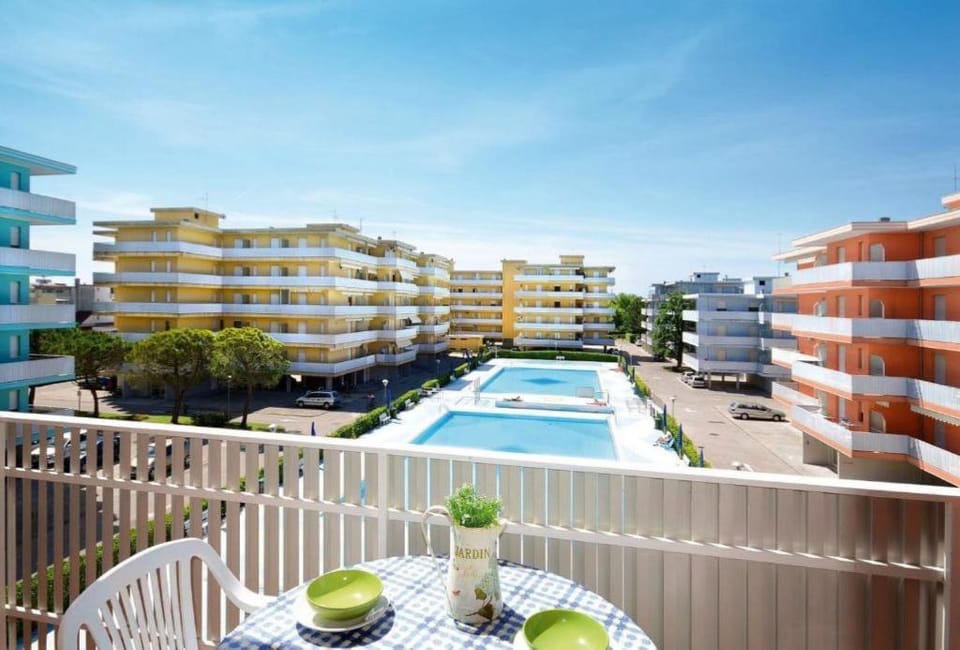 Spacious apartment for up to 6 guests with shared outdoor pool by BeahostRentals Apartment in Bibione