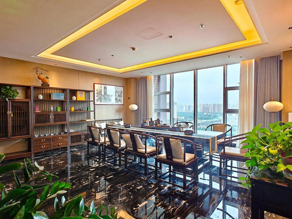 Voco XiAn Qindu Legend By IHG Hotel in Xian