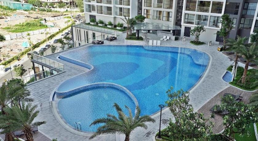 Vinhomes Sky Lake Pham Hung View Keangnam Apartment in Laos