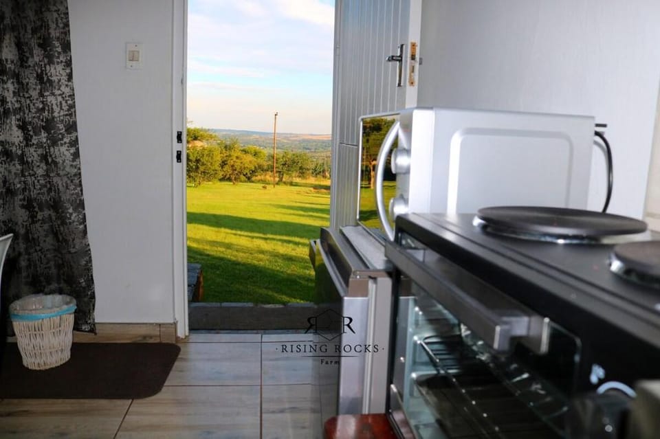 Relaxing Mountain FarmStay:Hikes/Boma/Animals/Pool Vacation rental in Gauteng