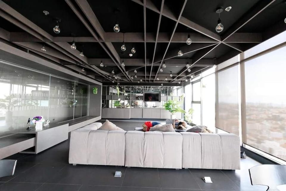 Luxury Condo Thebase &  Infinity Pool Apartment in Pattaya City
