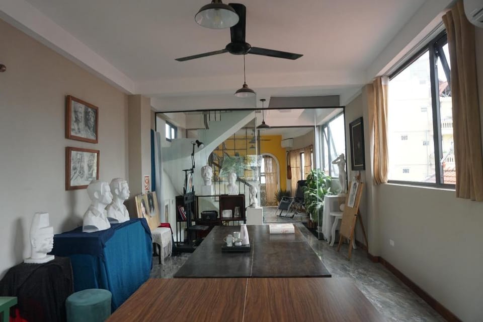 Rose art House  Apartment in Laos