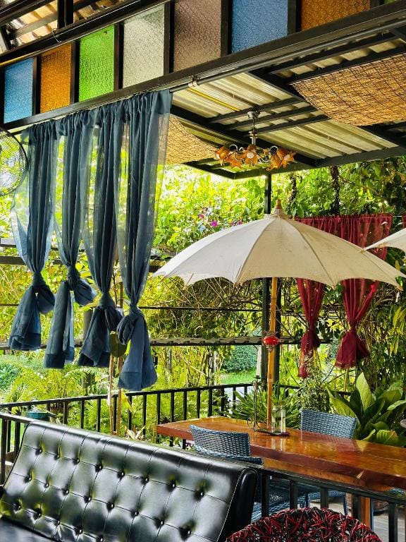 Lanna Thai Resort Villa in Laos