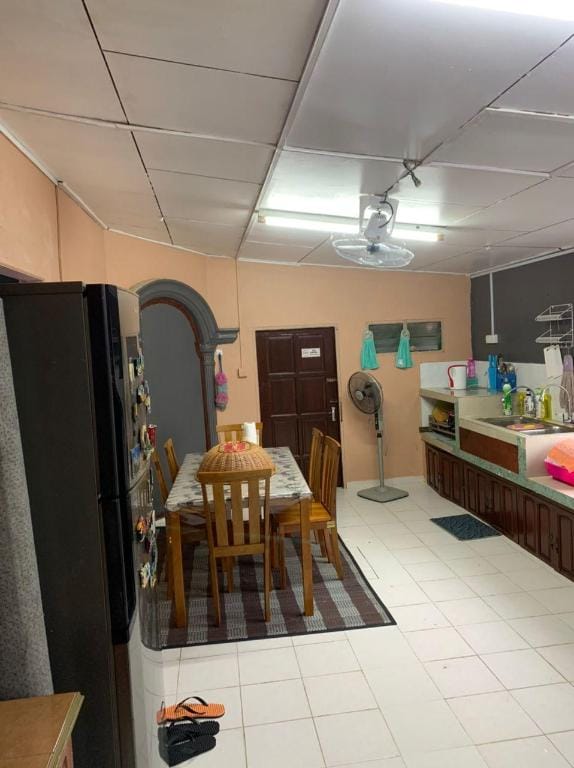 Dyza Ainun Homestay di GONG BADAK (MUSLIM ONLY) Vacation rental in Terengganu, Malaysia