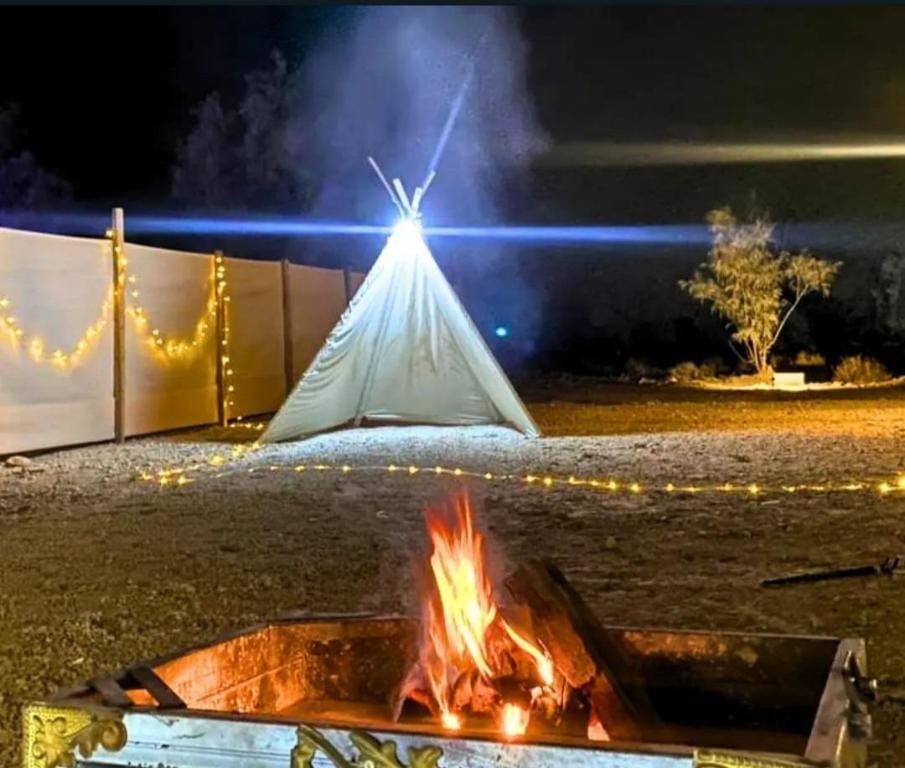 Caravan with charming mountain view Vacation rental in Riyadh