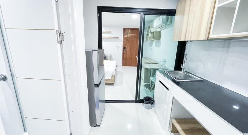 S&Y Apartment Hotel in Laos
