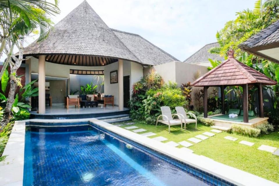 Adore 2 BR Villa with Garden View IR35A Villa in North Kuta