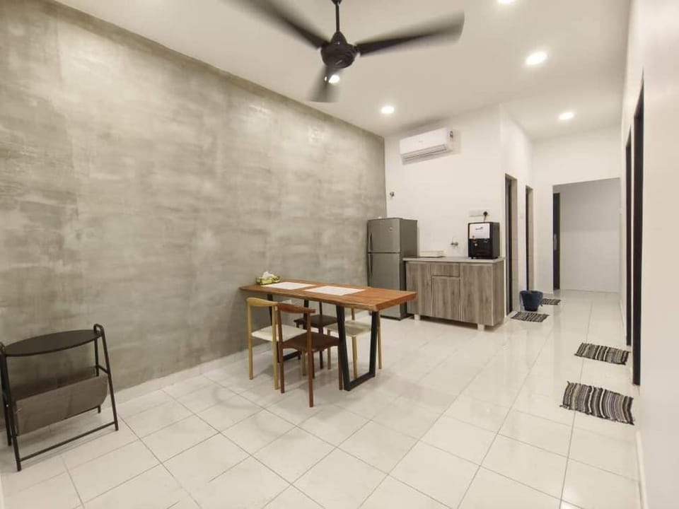 Homestay Alor Setar Derga Jaya 10mins- AmanCentral Vacation rental in Kedah