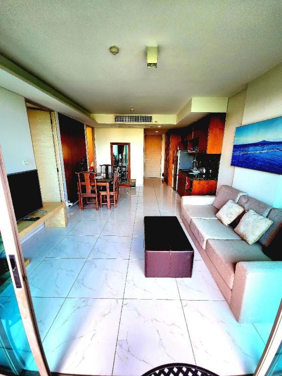 2 Bedroom 2 bathroom, Garden Views in Phrom Phong Apartment in Bangkok