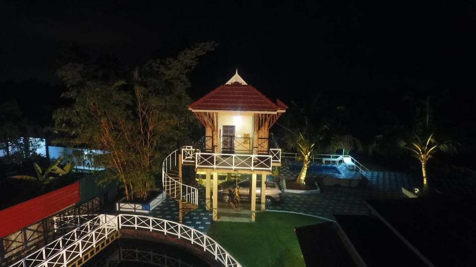 Nirvrithi Bhuwana a private pool villa  Villa in Kochi