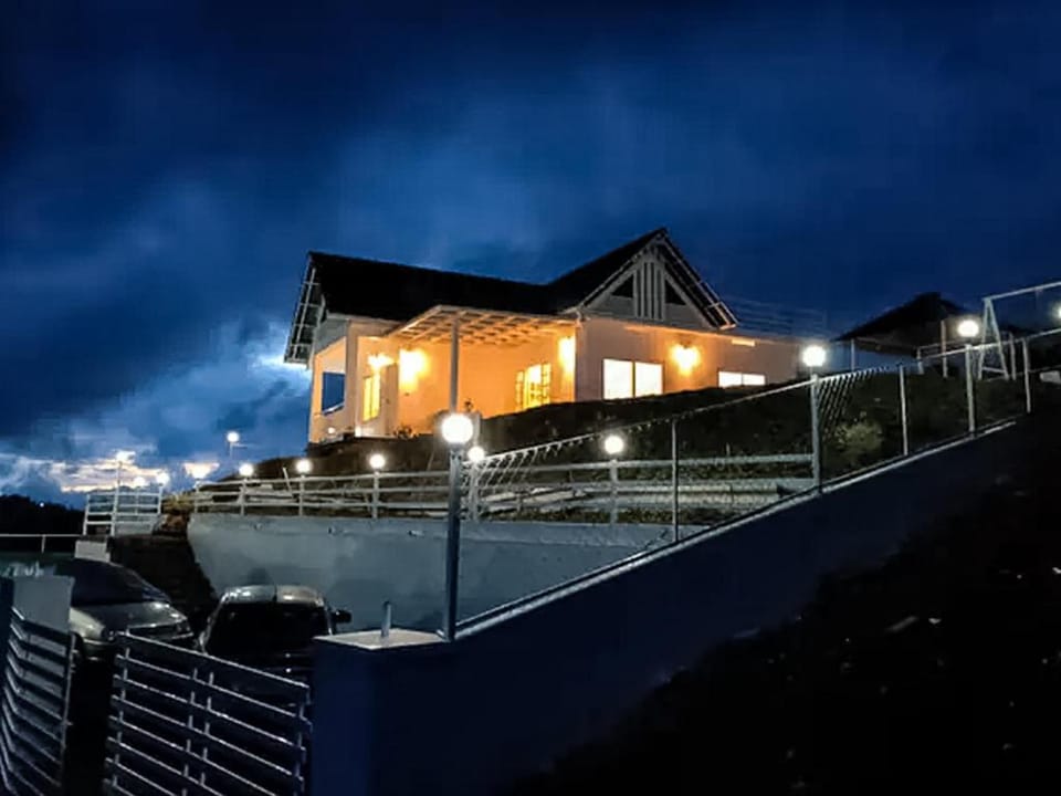 Whitestone  Cottage Vagamon By VOYE HOMES Villa in Kerala
