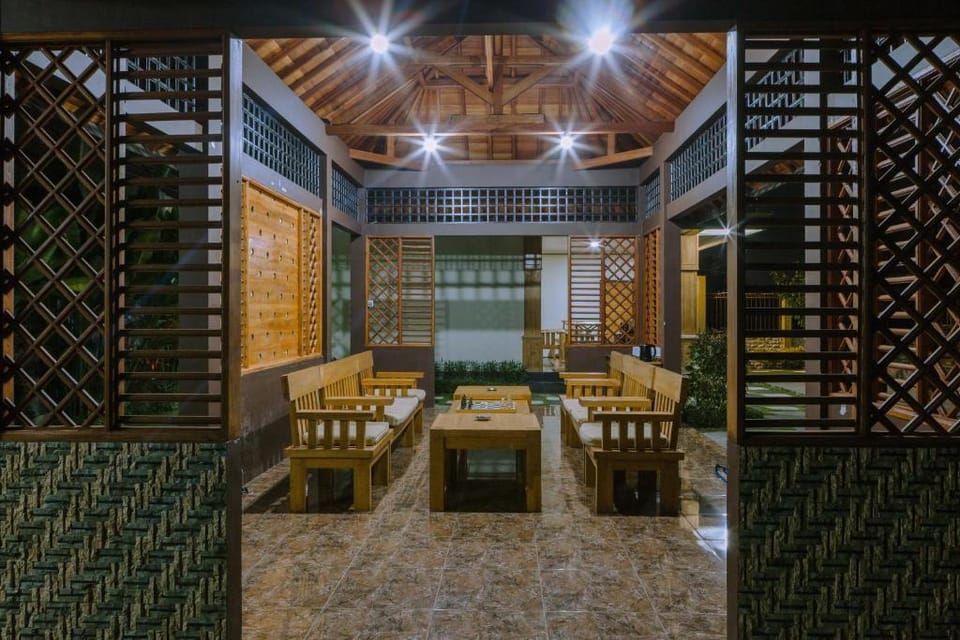 Calming 1BR with Pool near Narmada Park Vacation rental in Lingsar