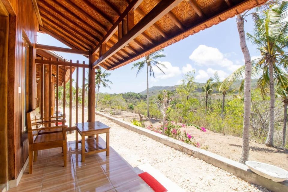 Deluxe Double Room Villa with Mountain View Vacation rental in Nusapenida