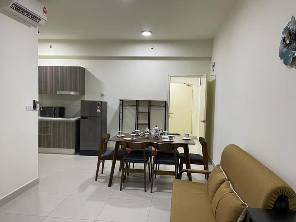 EudoraPlace Cyberjaya (2 BR, 7 Pax, 3 Parking)  Apartment in Putrajaya