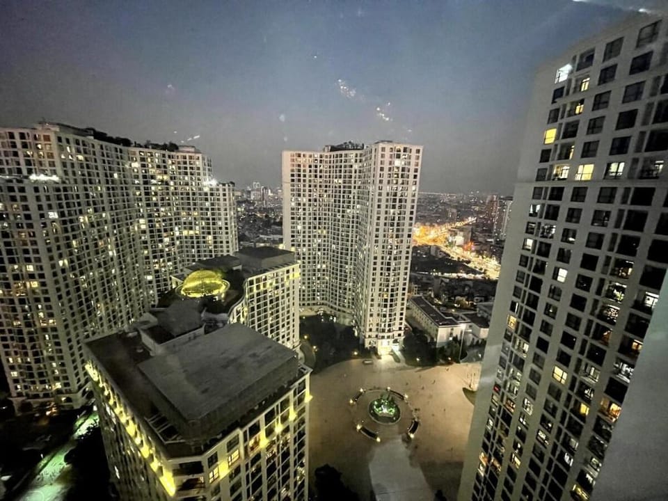 Liliving in Royalcity#3BR#high floor#square view Vacation rental in Hanoi