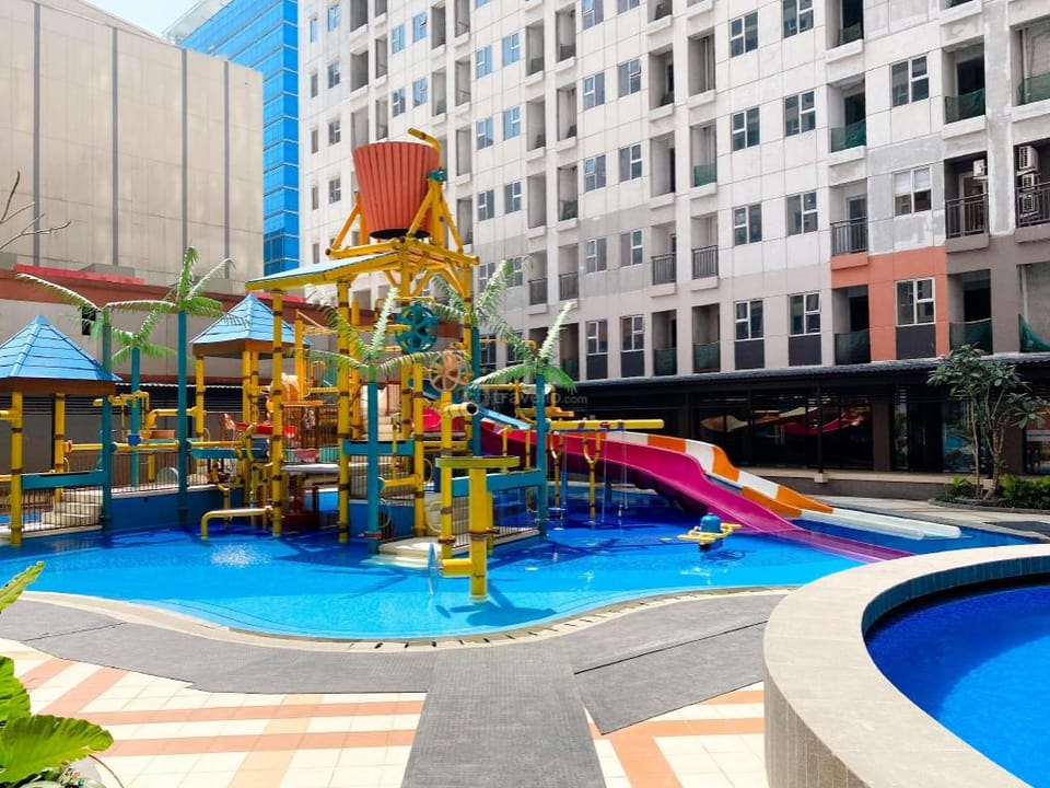 Comfy 2BR Transpark Juanda Bekasi Apt By Travelio Apartment in West Java
