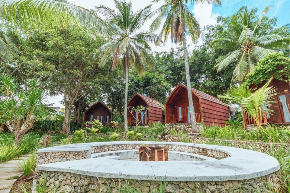Unique Deluxe Double Room Villa in Nusa Penida Vacation rental in Nusapenida