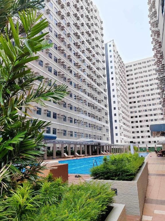 Suite 1014-Cavite Airbnb w/ Resort-like Amenities Apartment in Calabarzon
