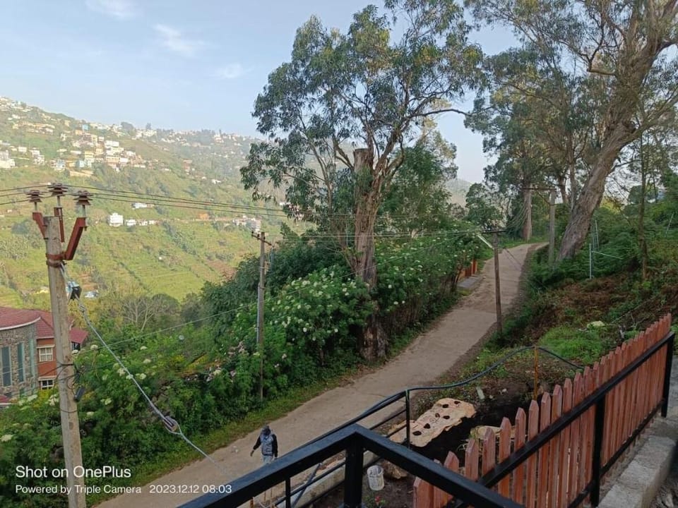 Sruthi Garden Budget C1 Apartment in Kodaikanal