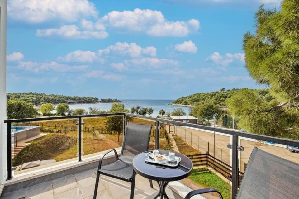 Villa Palma - seaside luxury villa for 6 person! Villa in Pula