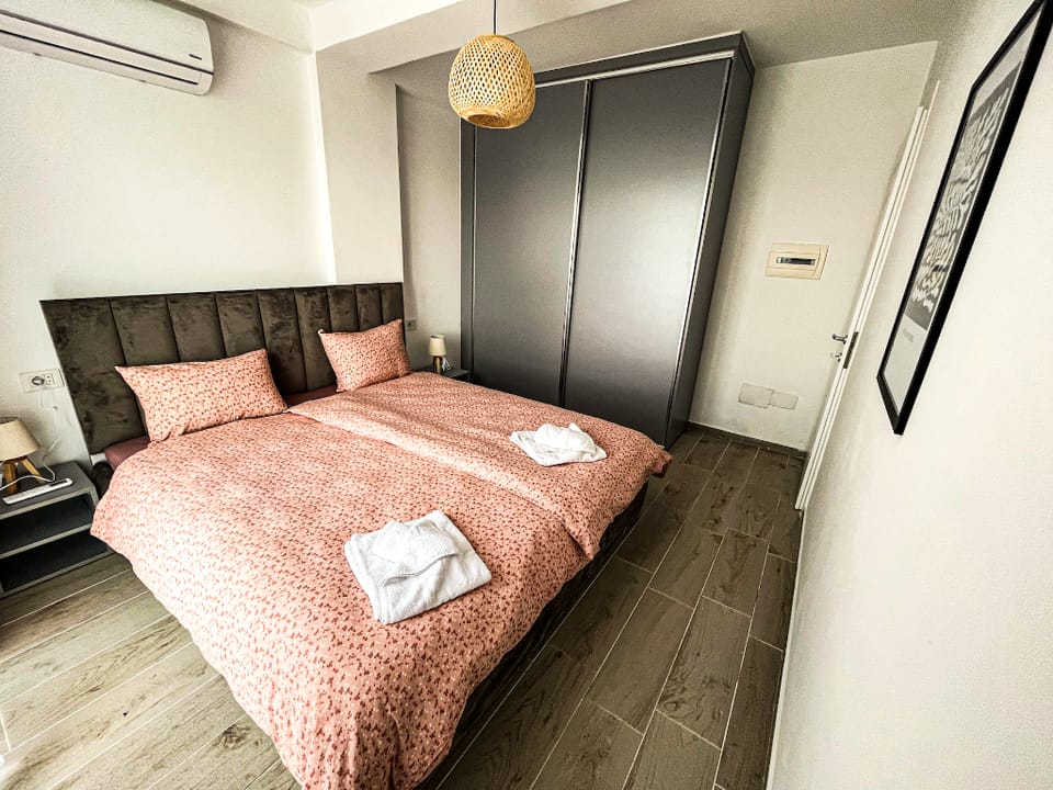 The beauties of Kävaje Apartment in Tirana County, Albania