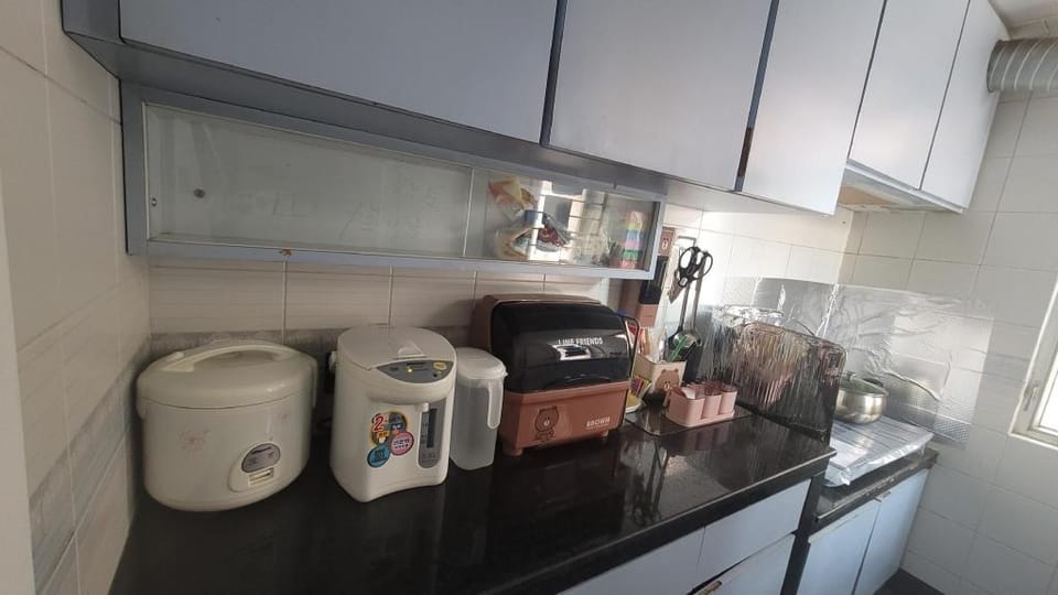 Comfortable apartment for 6 ppl Apartment in Hong Kong