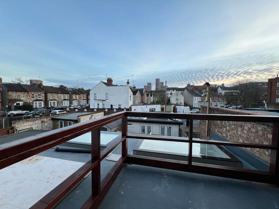 Amazing London House for Groups Vacation rental in Harrow