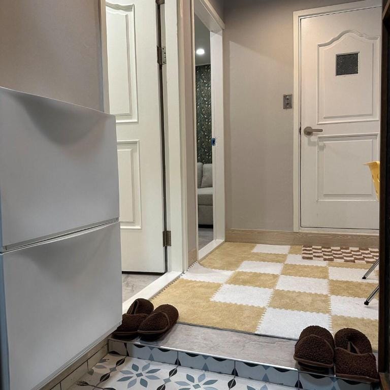 A[Gakkeum_Sinchon] Hongdae Sinchon Adjacent 3 Room Villa in Seoul