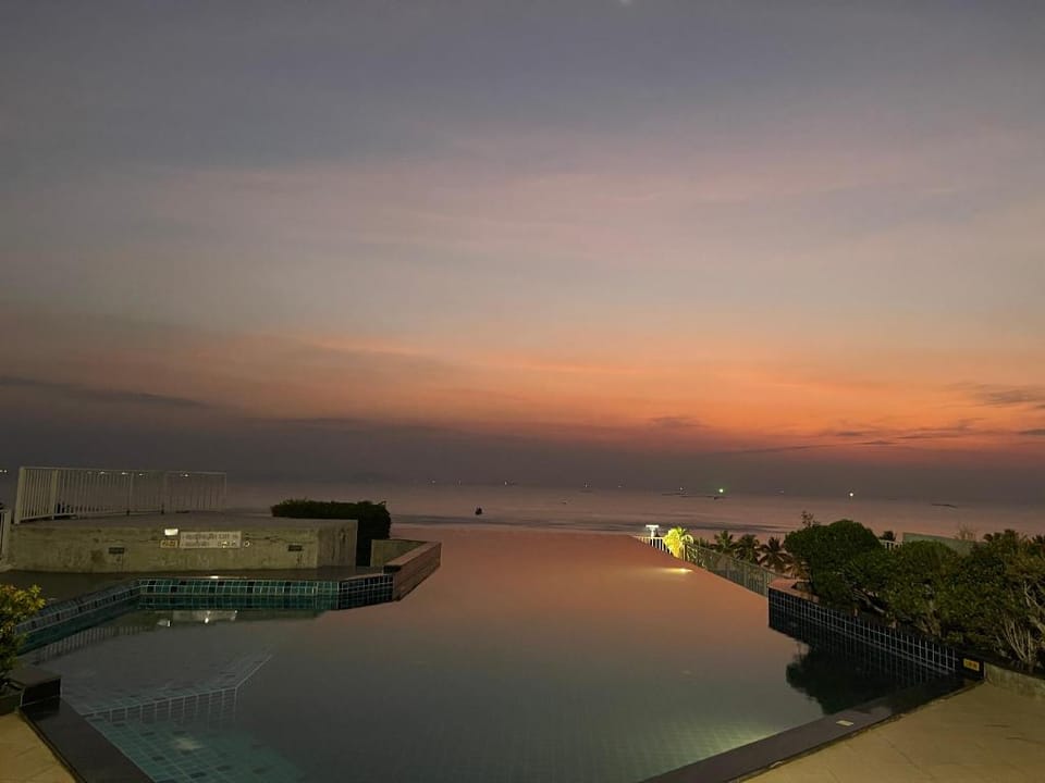 The Patio miracle seaview ( high floor) Apartment in Chon Buri Changwat