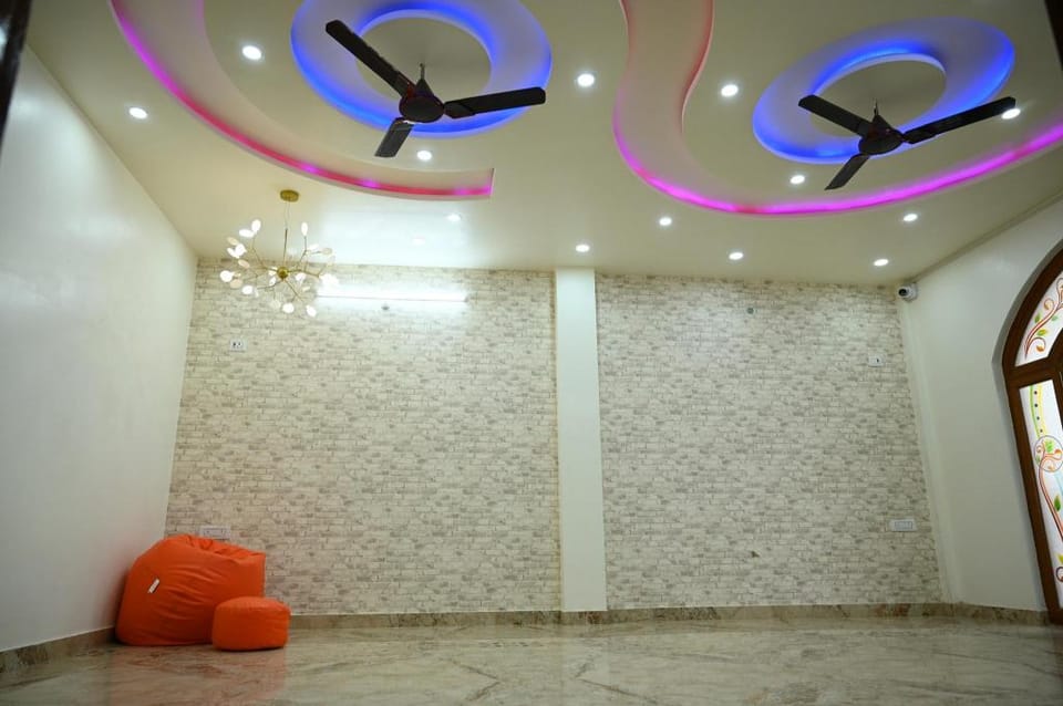The Hobohomes Hotel in Varanasi