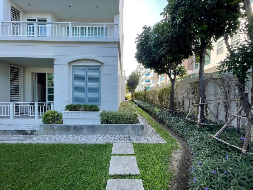 Summer  Hua Hin (Near the beach & Cicada Market) Apartment in Nong Kae