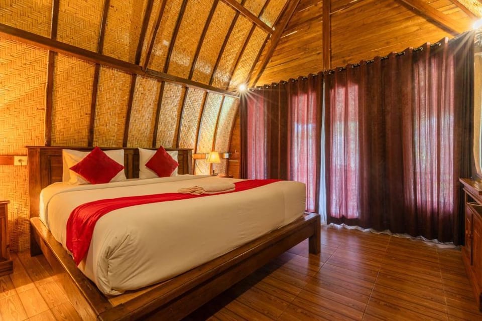 Comfy 1BR Villa with Garden View in Nusa Penida Vacation rental in Nusapenida