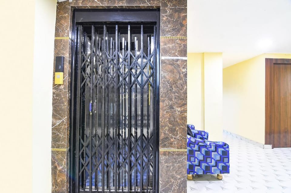 Via Narayanan Hotel in Kolkata