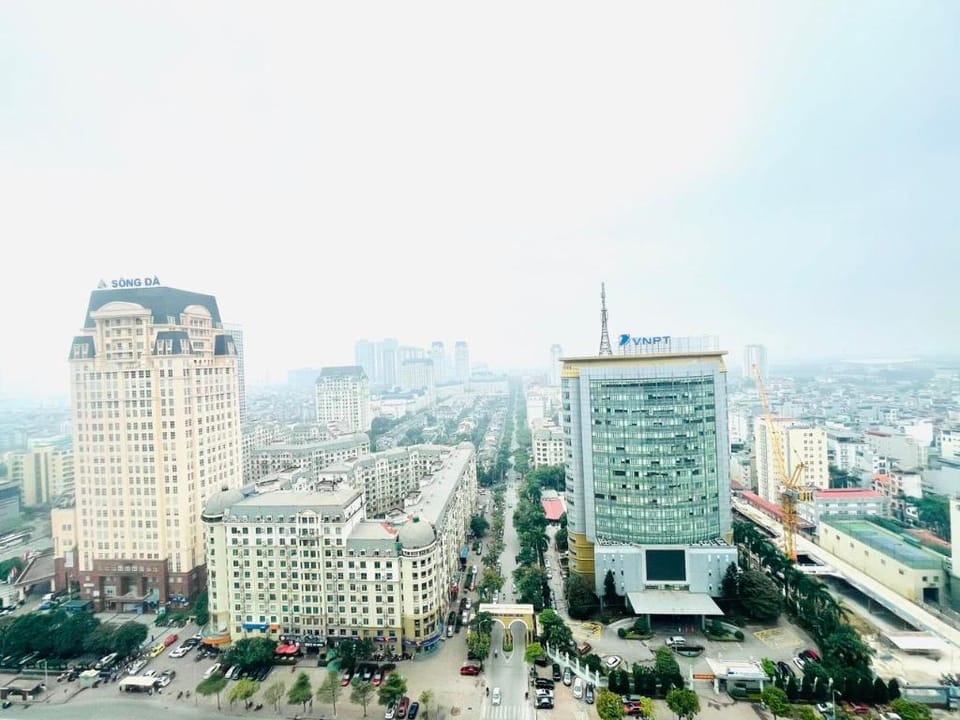 S2 Vinhomes Skylake 2Br Luxury City View Apartment in Hanoi
