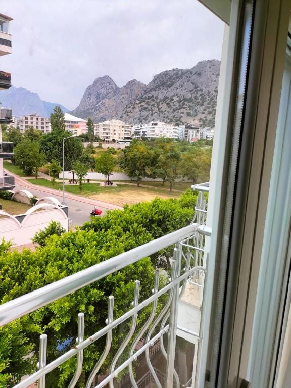 Sarı Elmas Evimiz Apartment in Antalya