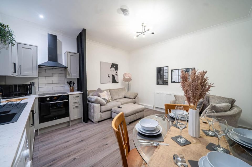 Hayy Morley Perfect for Work or Relaxation Vacation rental in Leeds