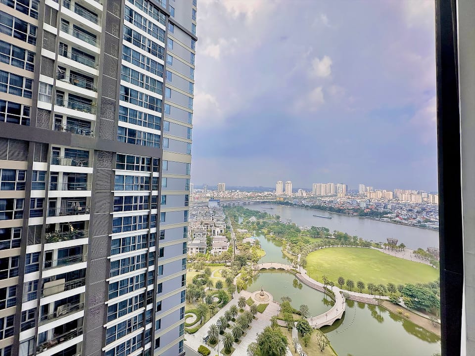 Soaring Serenity Hotel Apartment in Ho Chi Minh City