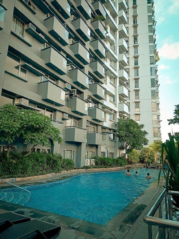 The Bat Cave 2 @Manhattan Heights Vacation rental in Quezon City