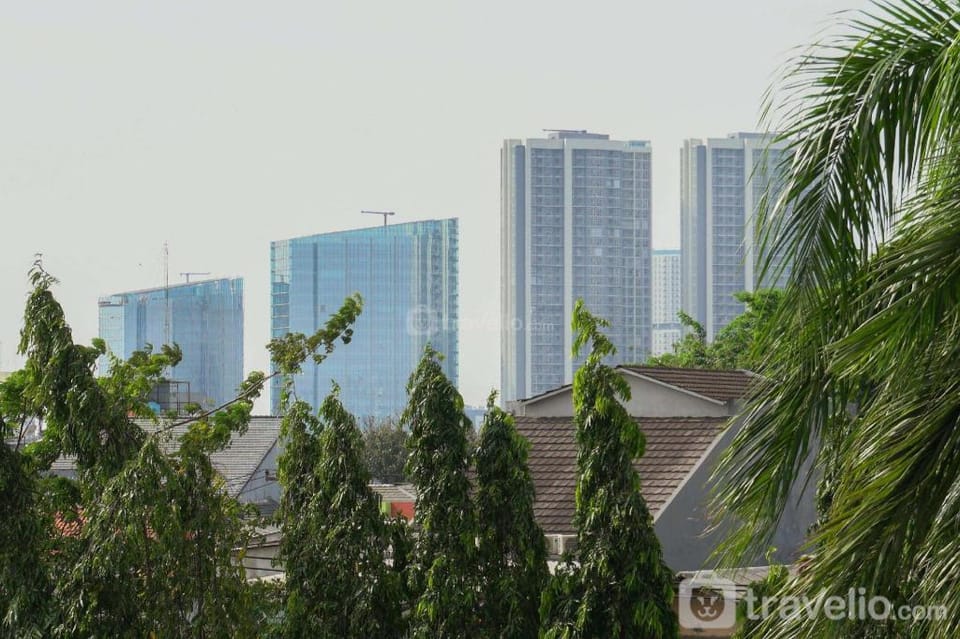 Big and Cozy Studio at Puri Garden By Travelio Apartment in Jakarta