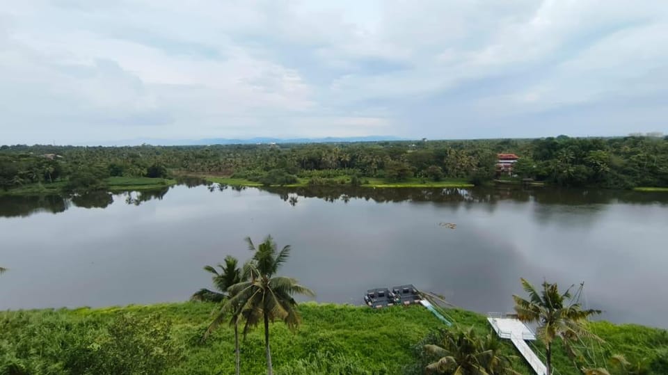 Ruh the river- Wake up where the river sings Vacation rental in Kochi