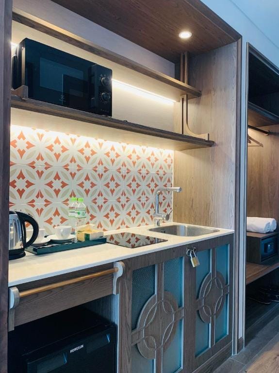 Luxury Seaview Condo Apec Mui Ne (1 BR, 15th Fl) Apartment in Phan Thiet
