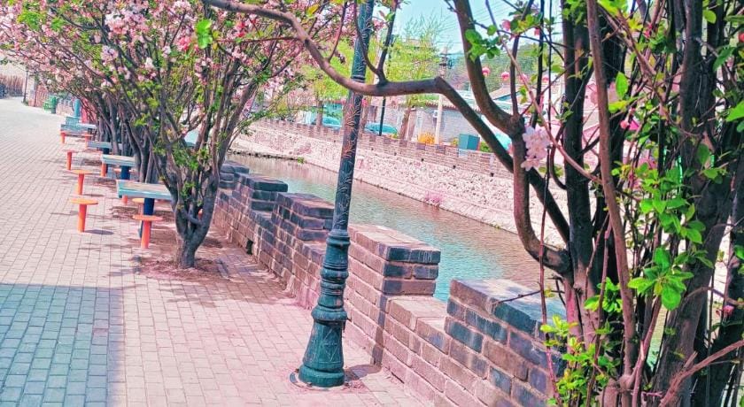 古北口长城聚仙居民宿 Bed and Breakfast in Beijing