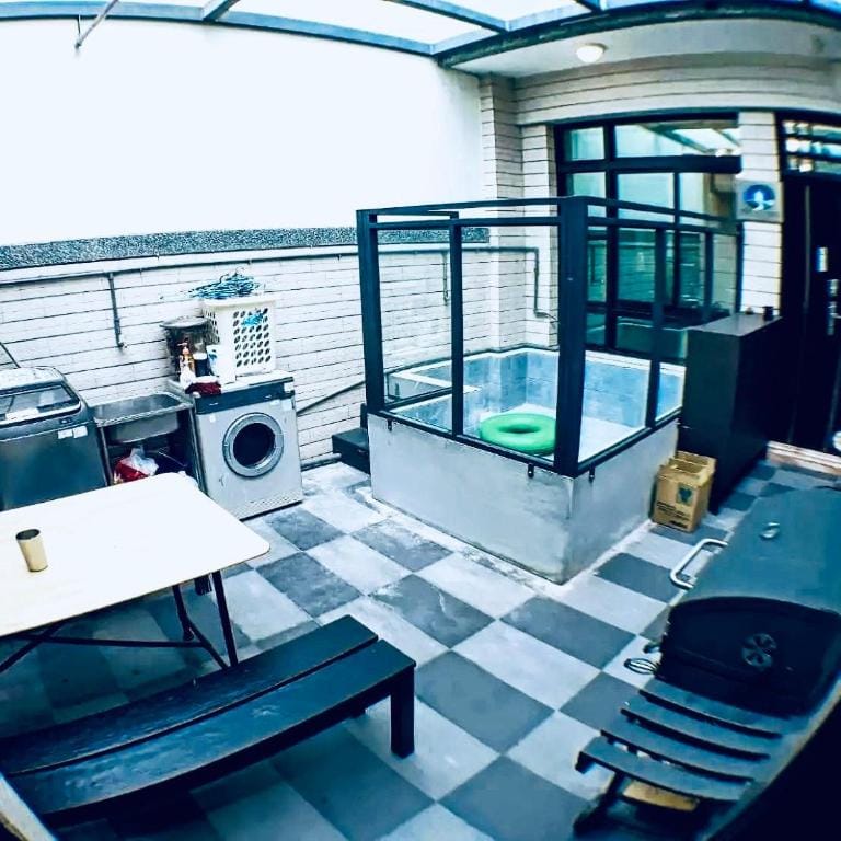 Ig kenting_timehouse墾丁包棟民宿l恆春古城兩臥室4-6人包棟l烤肉l唱歌l麻將l Vacation rental in Hengchun Township